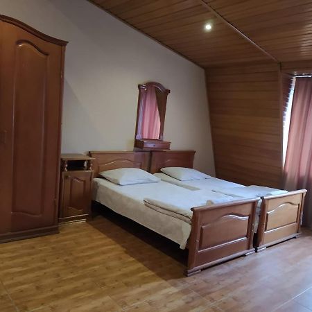 Hotel Ni&La 巴统 外观 照片